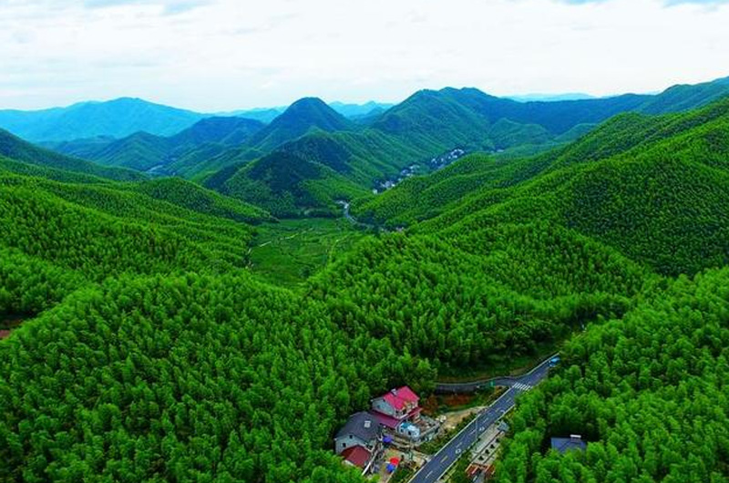 綠水青山就是金山銀山